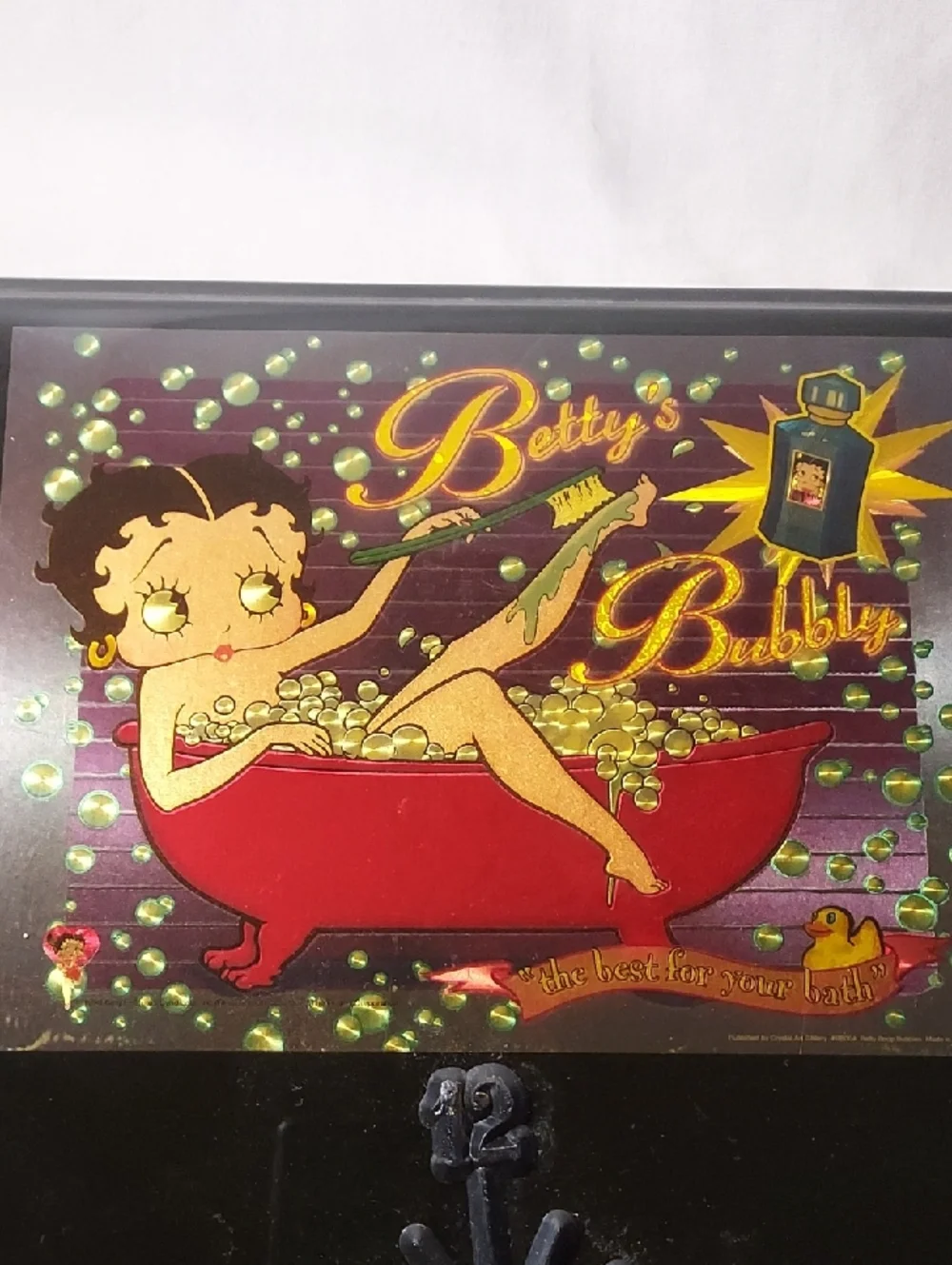 Vintage 1998 Betty Boop Bubbles Wall Clock Collectible